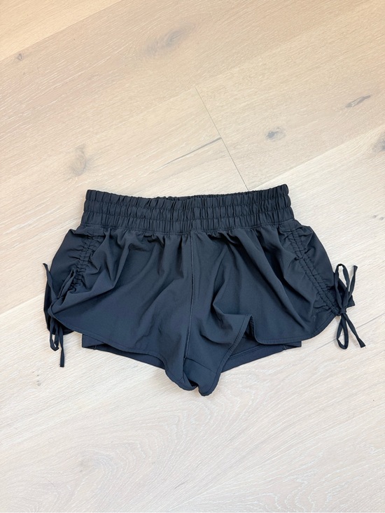 aerie Pants - Women's Black Ruched Side Tie Active Shorts